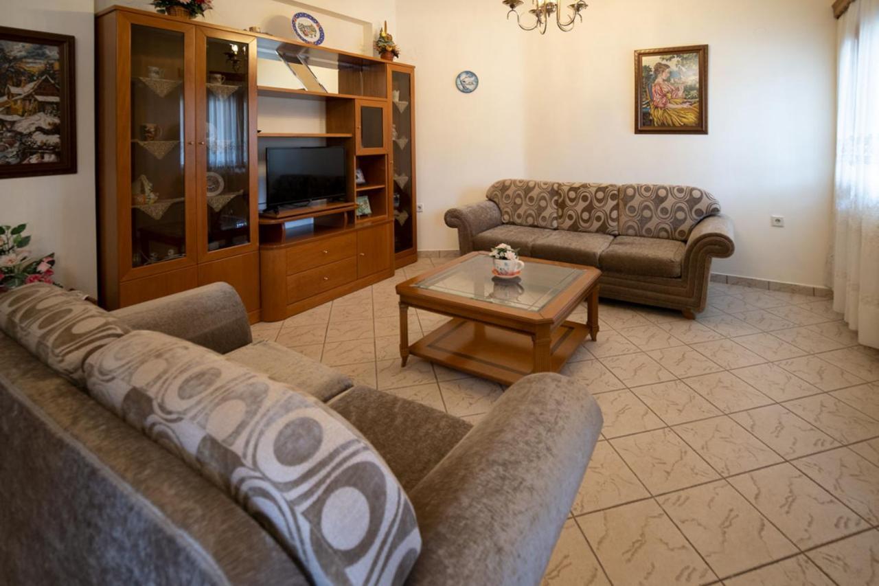 Majestic View Home Just Under Meteora Unesco Site カランバカ エクステリア 写真